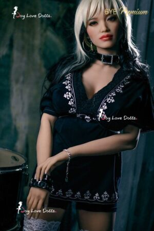 161cm / 5ft 3 E – Cup – 6YE Doll